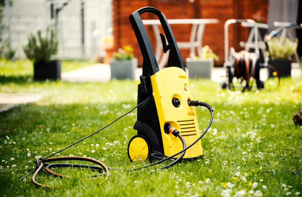 Best Fence Cleaning  in Burlington, ND